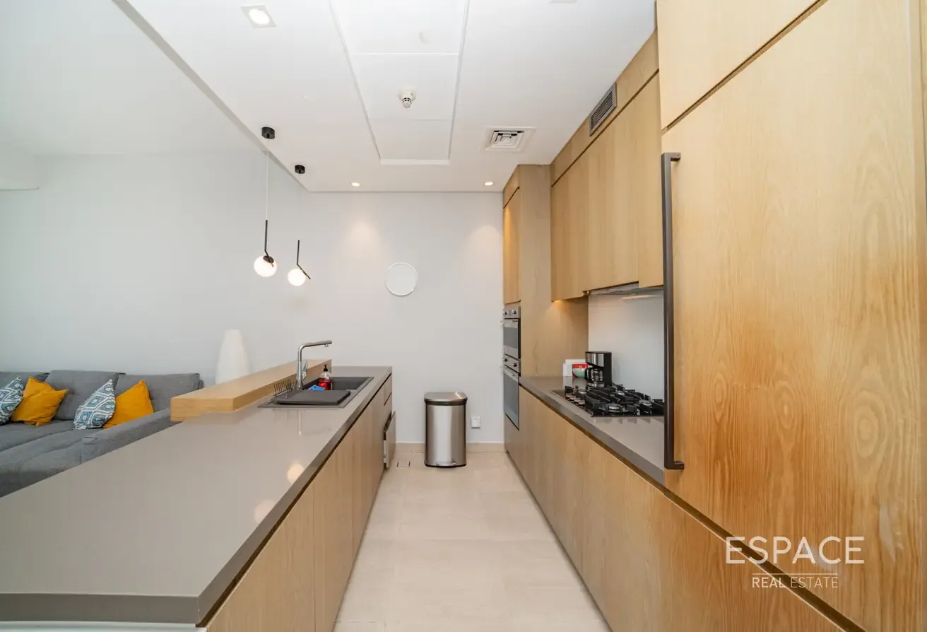 Early Exit Terms |1 Month Free |Sea View