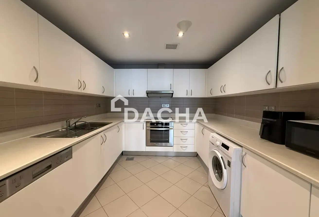 Unfurnished | High Floor | Full Sea View