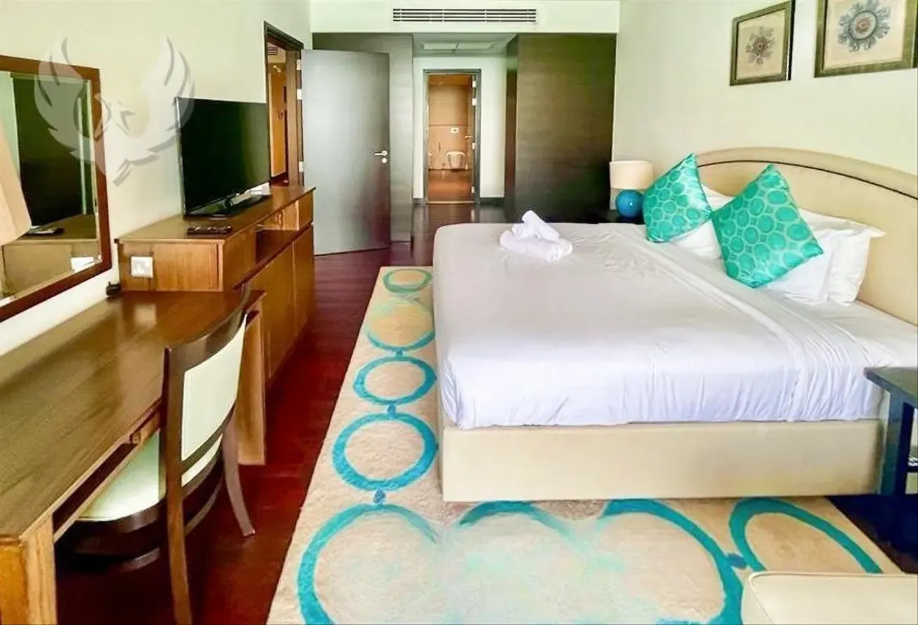 Vacant |  Furnished |  Full Sea View