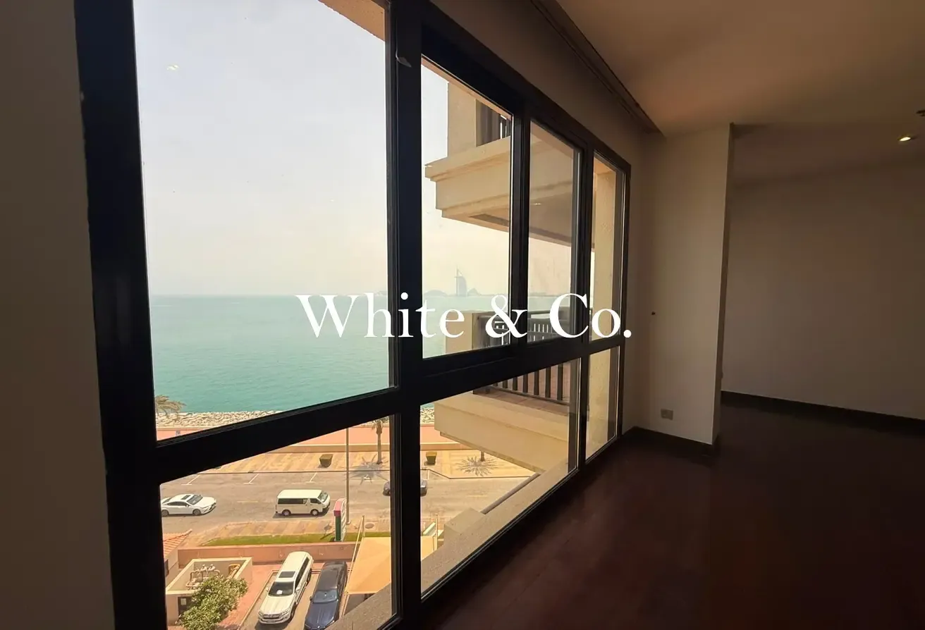 Sea View| Unfurnished | Spacious & Vacant