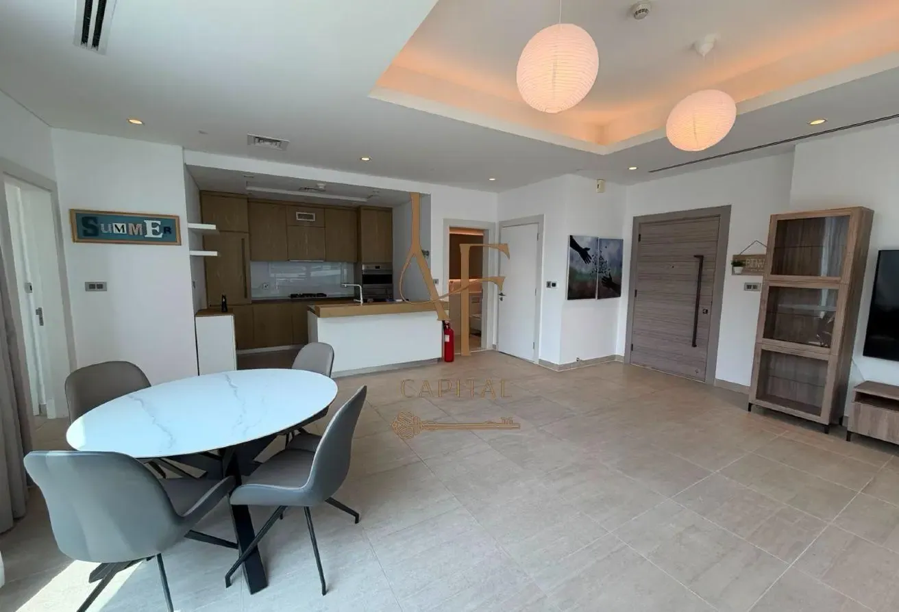 1 BR Apartment with Water View in Palm Jumeirah