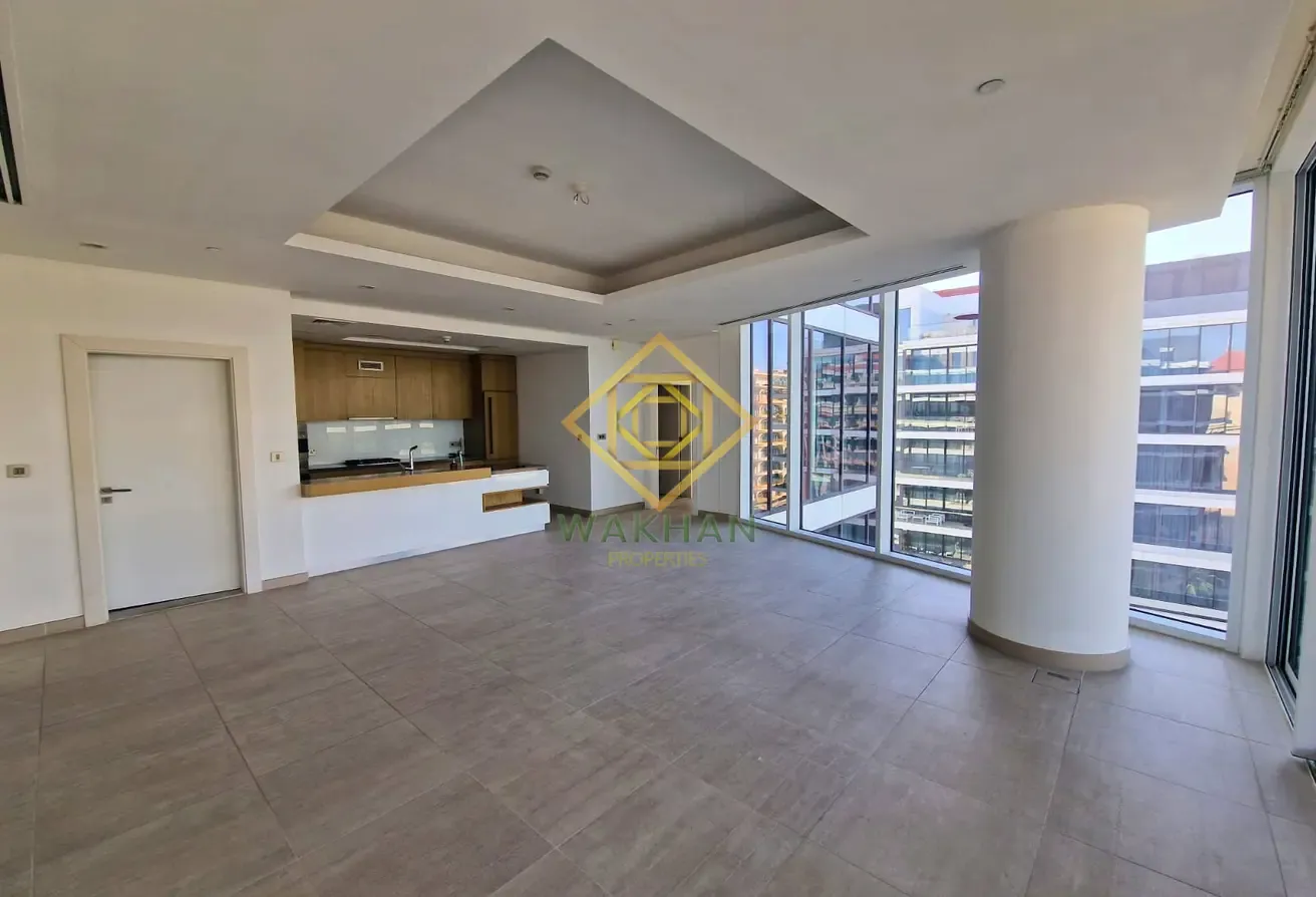 Exclusive | Sea View | Ready to Move In