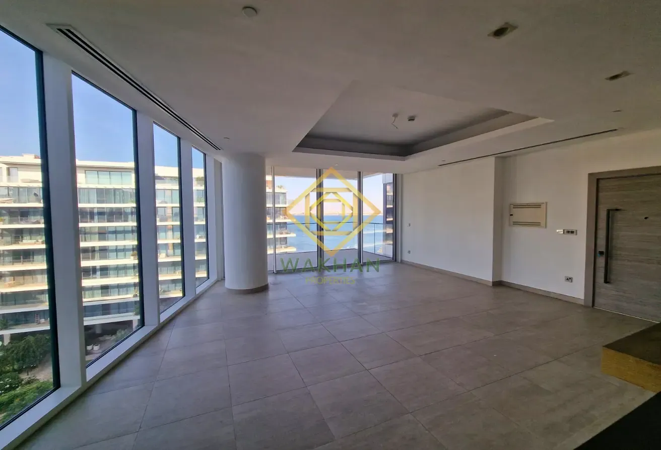 Exclusive | Sea View | Ready to Move In