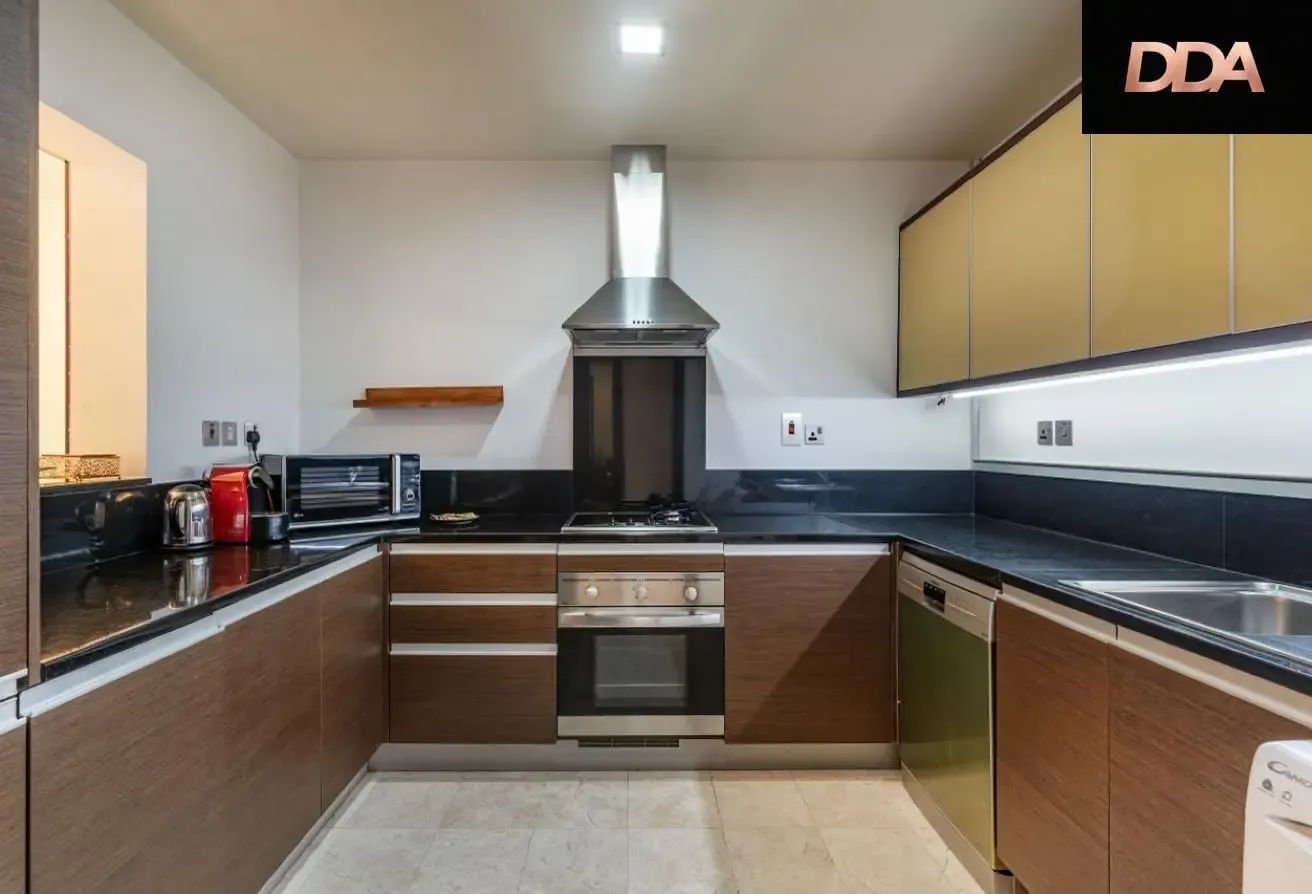 LUXURY LIVING 1BR | SEA VIEW | VACANT NOW