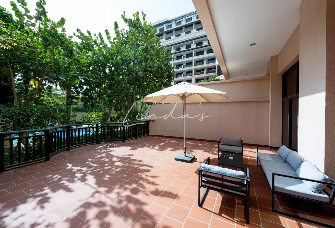 Furnished |Reduce Price| Pool View| Beach Access