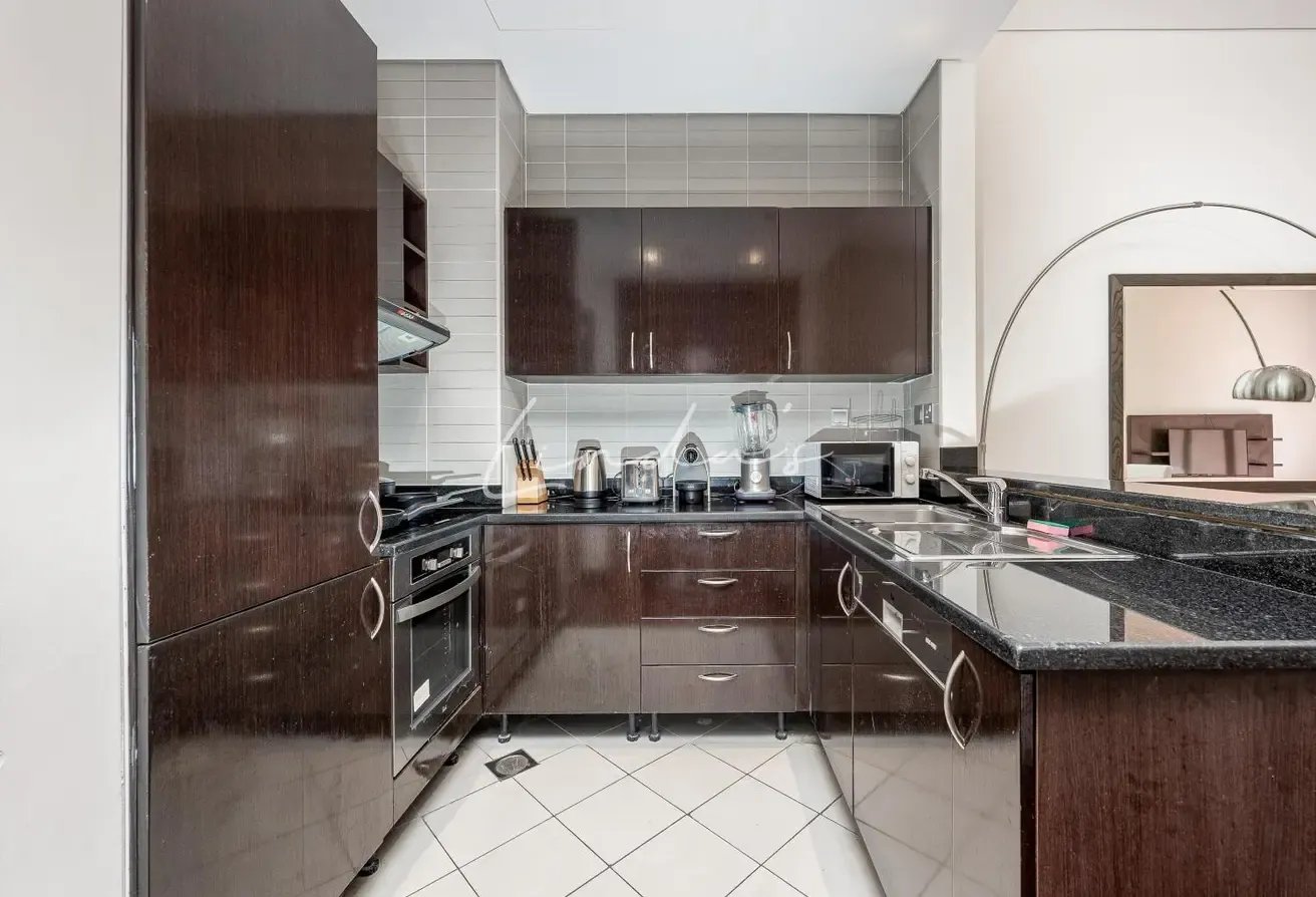 Furnished |Reduce Price| Pool View| Beach Access