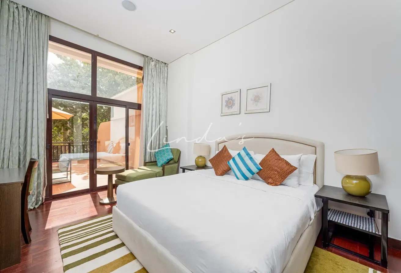 Furnished |Reduce Price| Pool View| Beach Access