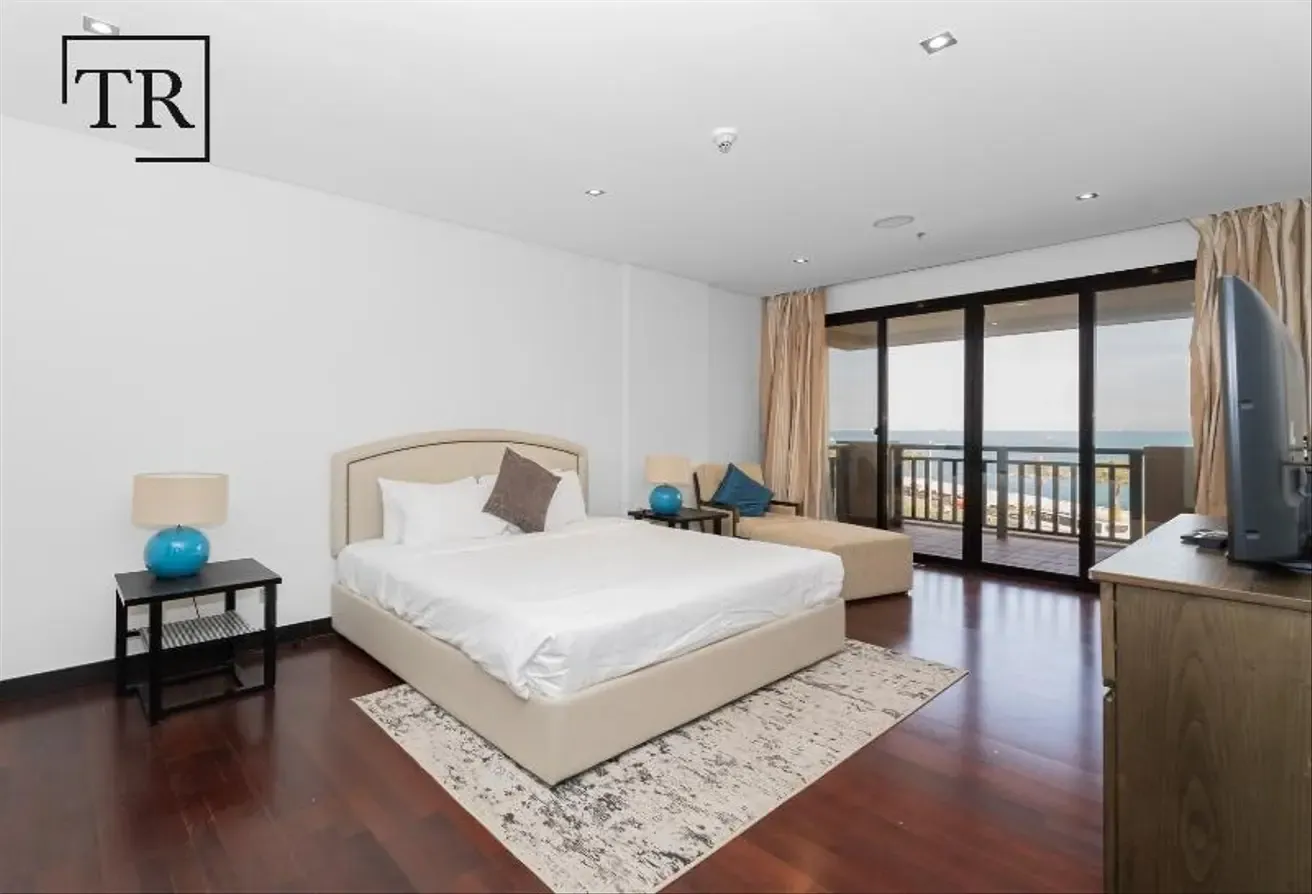 Sea View | Furnished | Resort Living | Middle Unit