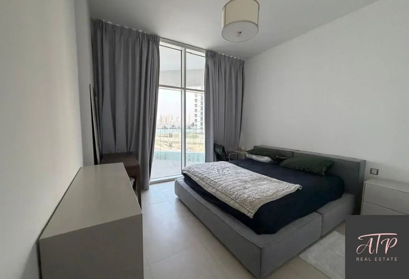 Sea View | Furnished | Private Beach