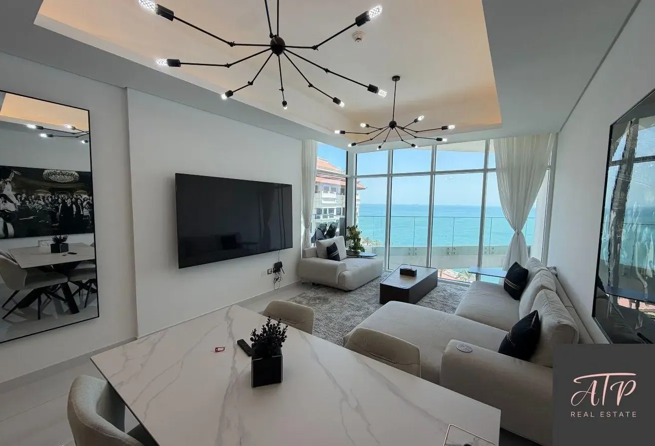 Sea View | Fully Upgraded | Private Beach