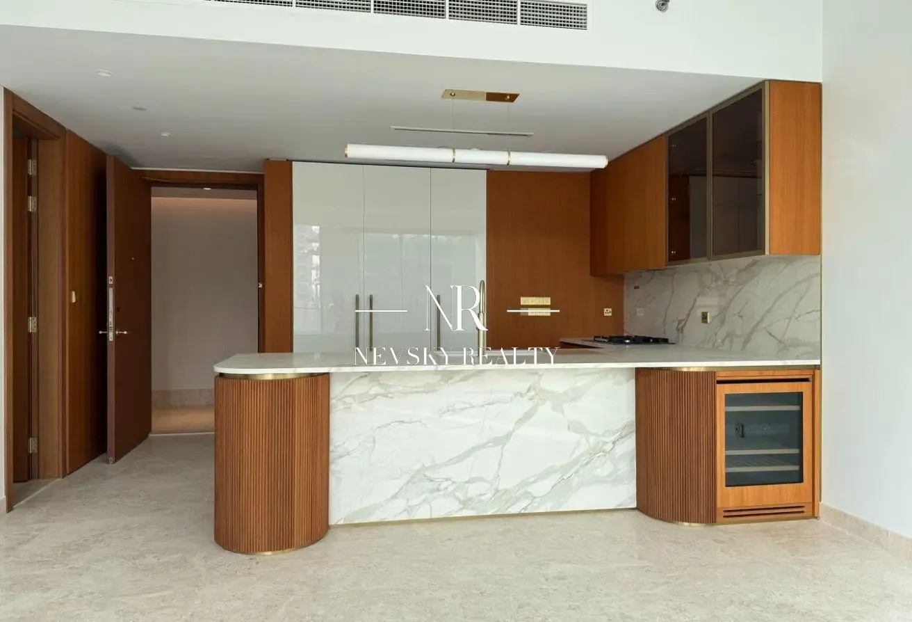 Real Unit | Luxury Beachfront Living|Palm Jumeirah