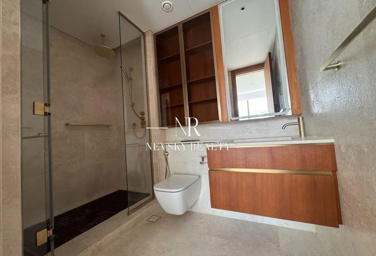 Real Unit | Luxury Beachfront Living|Palm Jumeirah