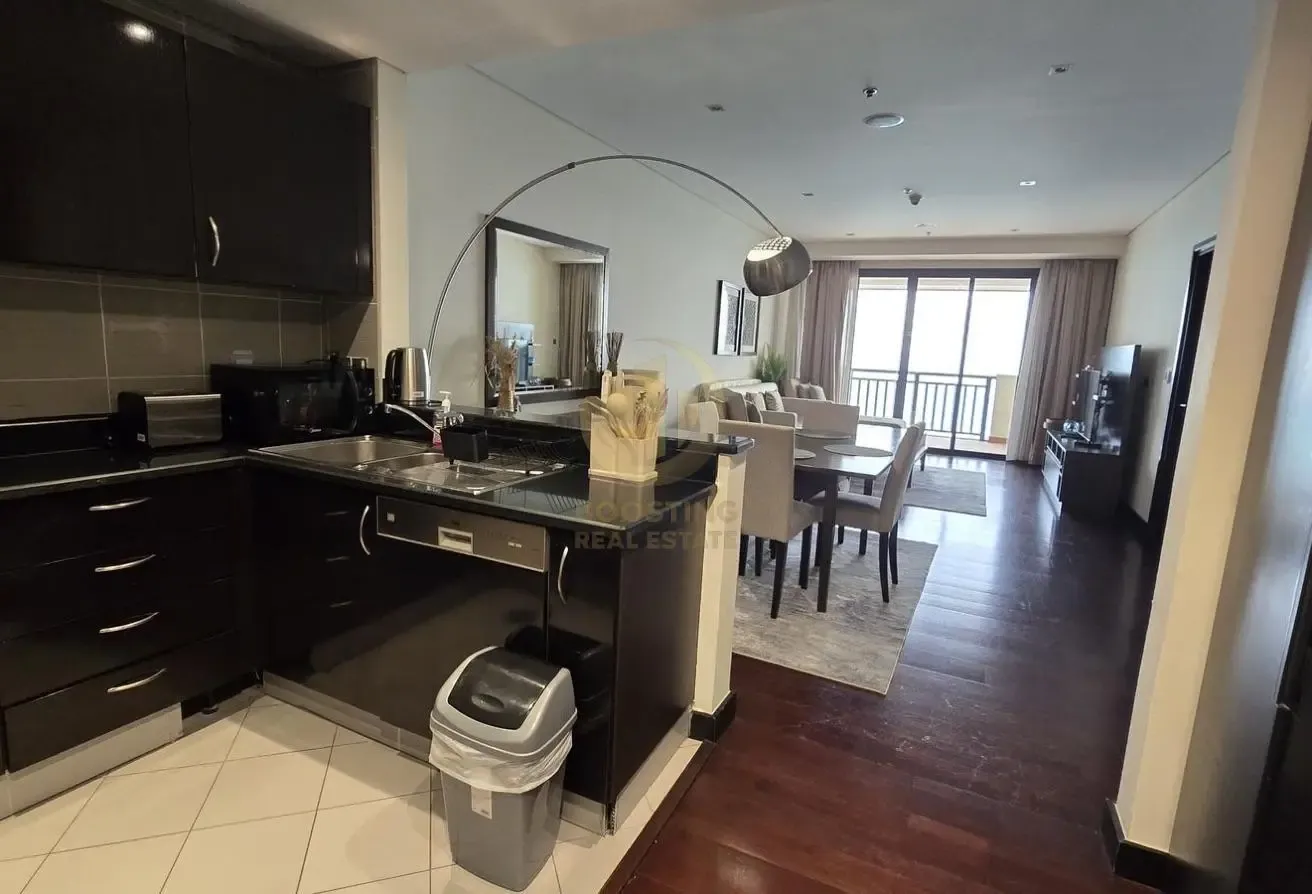 Furnished 1BR Palm Jumeirah Sea View Apartment