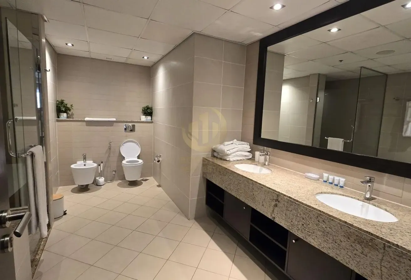 Furnished 1BR Palm Jumeirah Sea View Apartment