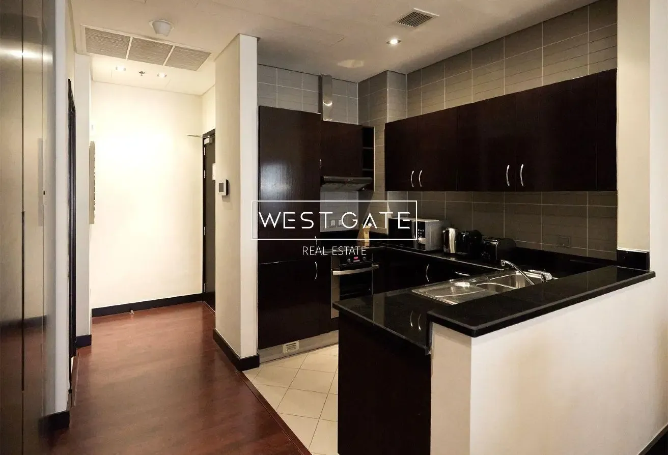 Spacious Unit | Large Terrace | Various Options