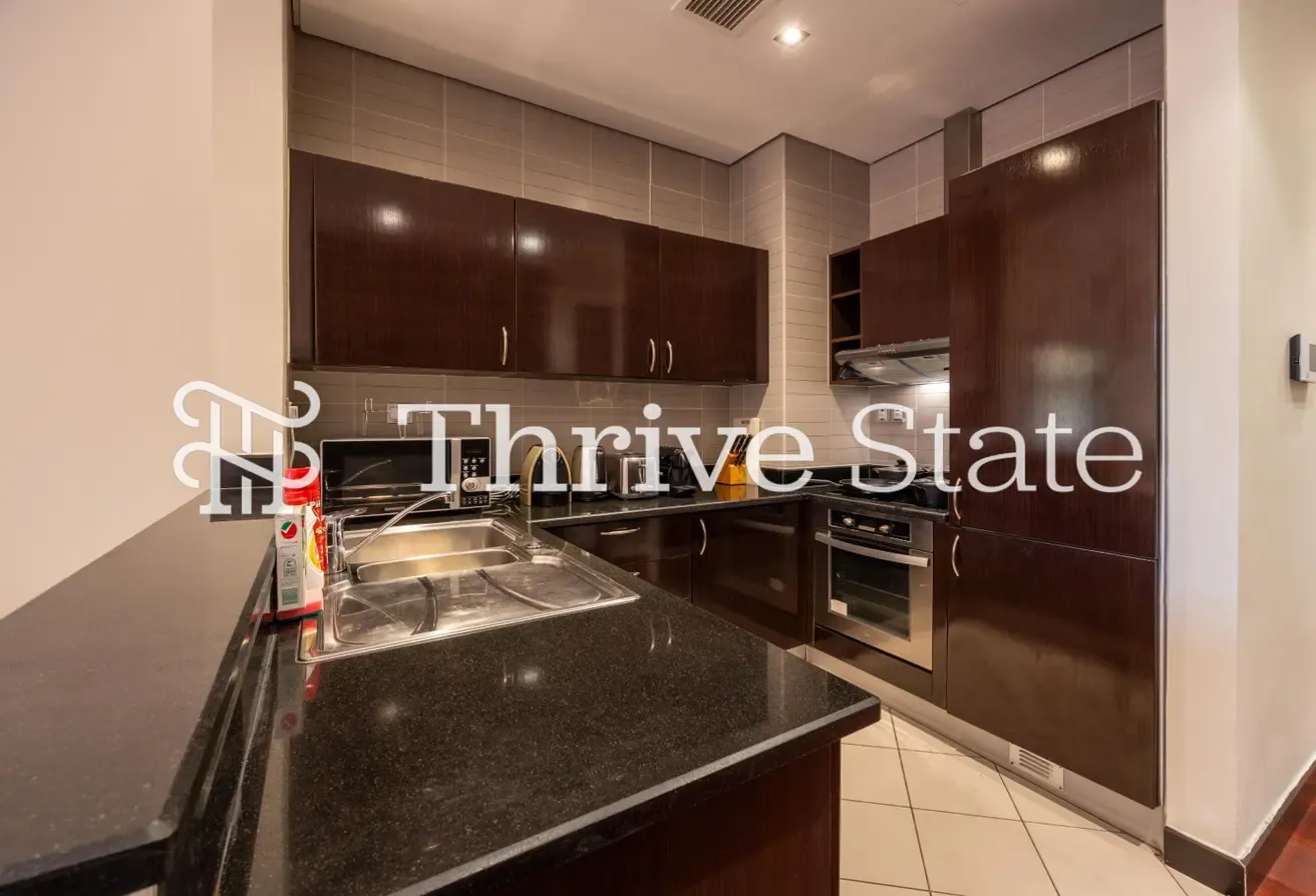 Palm View | Furnished | Upgraded | Beach Access