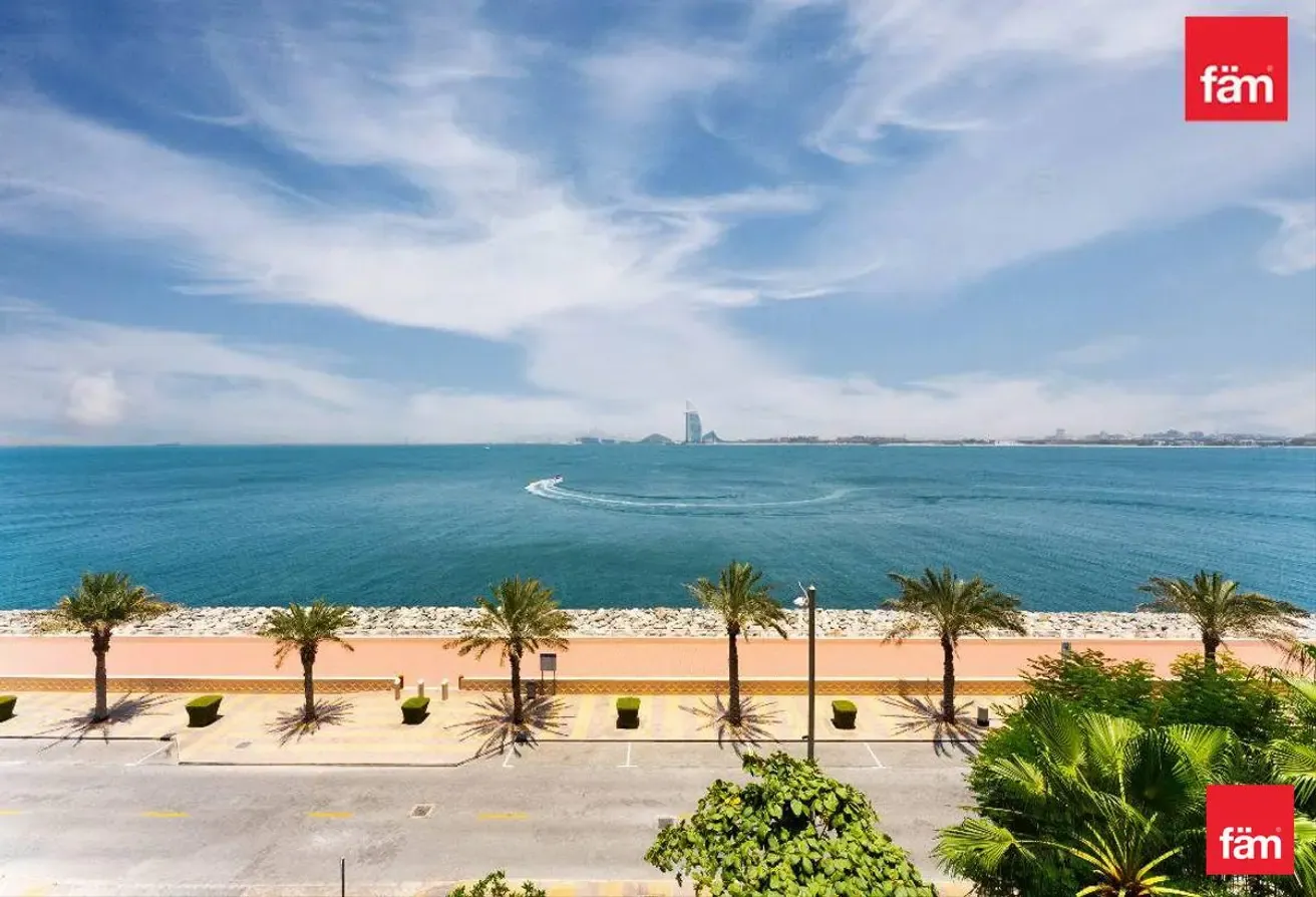 Burj Khalifa / Burj al Arab views|Anantara resort