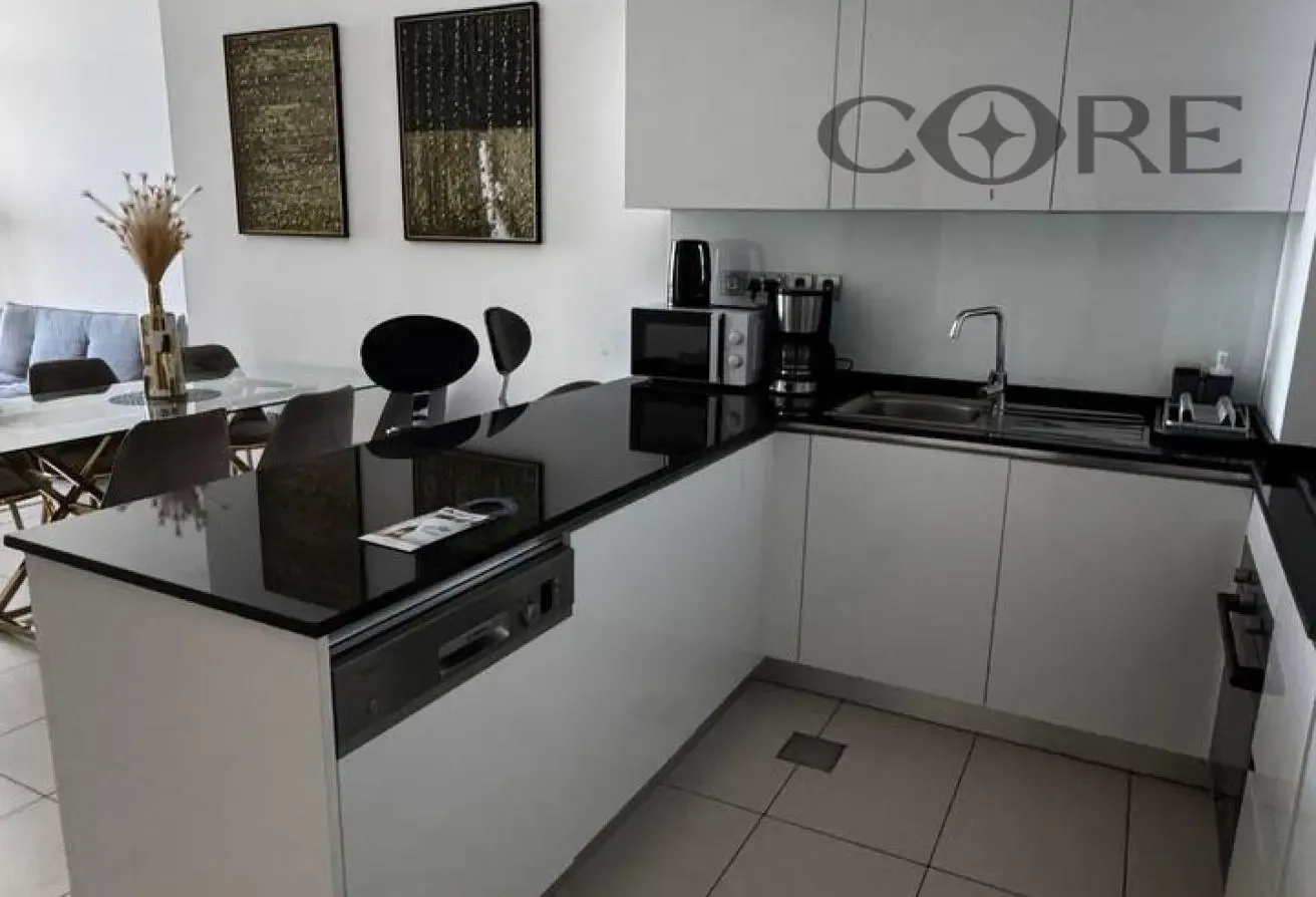 1BR IN ROYAL BAY, PALM JUMEIRAH | BEACHFRONT