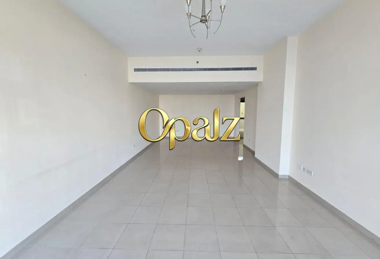 Elegant 2BR Balcony Parking Chiller free Gym Pool