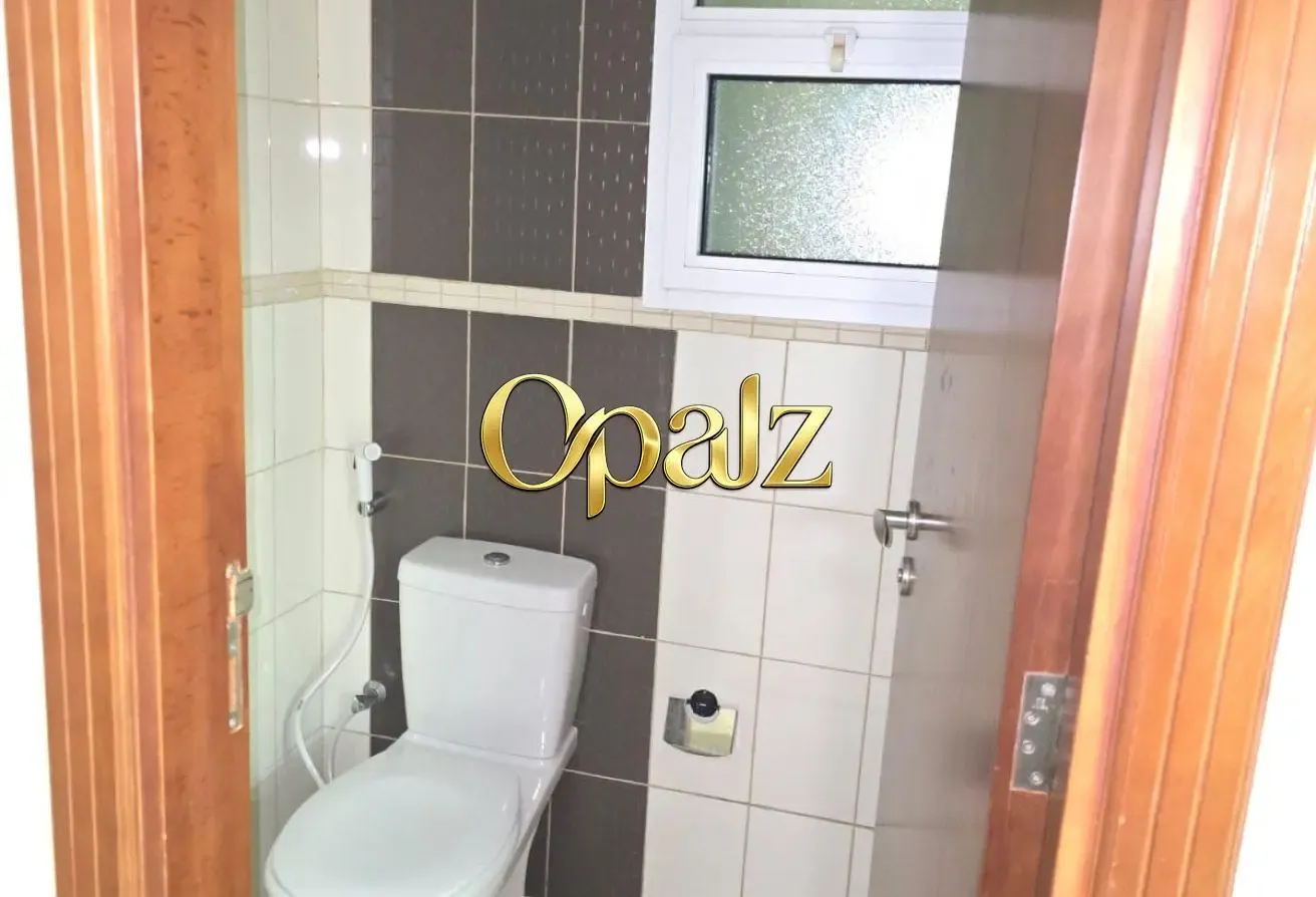 Elegant 2BR Balcony Parking Chiller free Gym Pool
