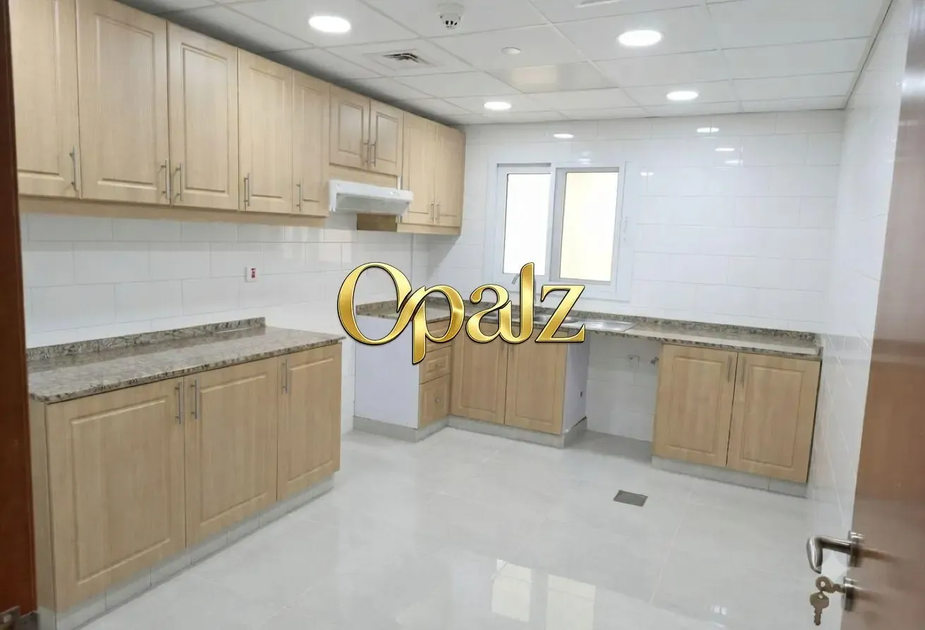 Grand Layout Premium 2BR | FREE CHILLER & PARKING