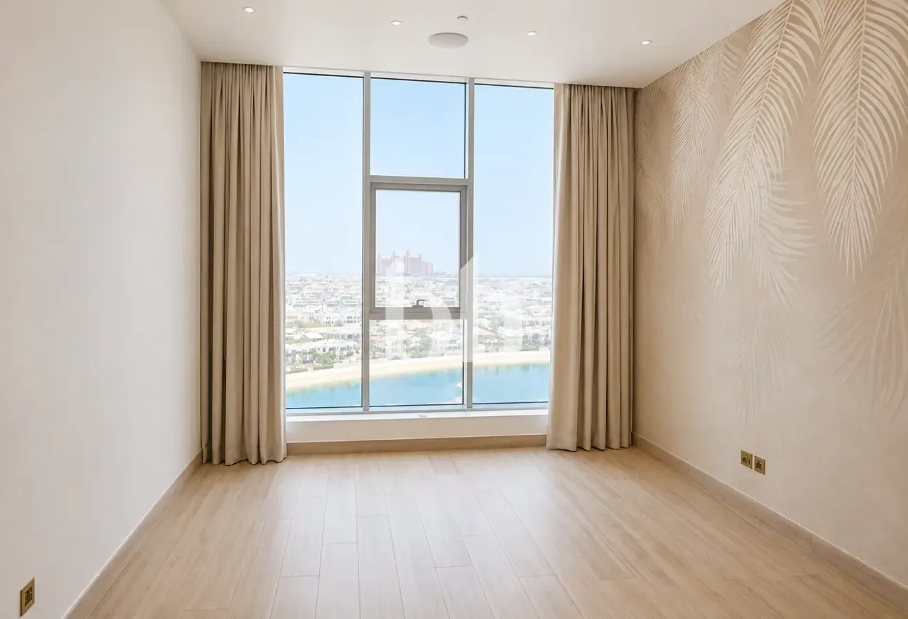 Fully Upgraded | Vacant | Sea View | Private Beach