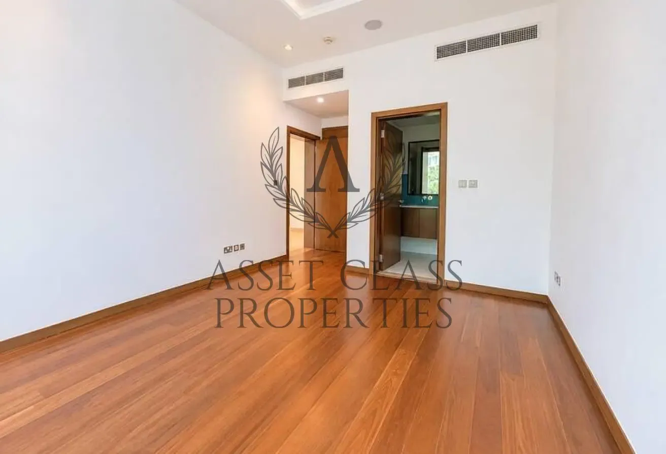 Beach Access | 2BR with Study Room | Vacant |