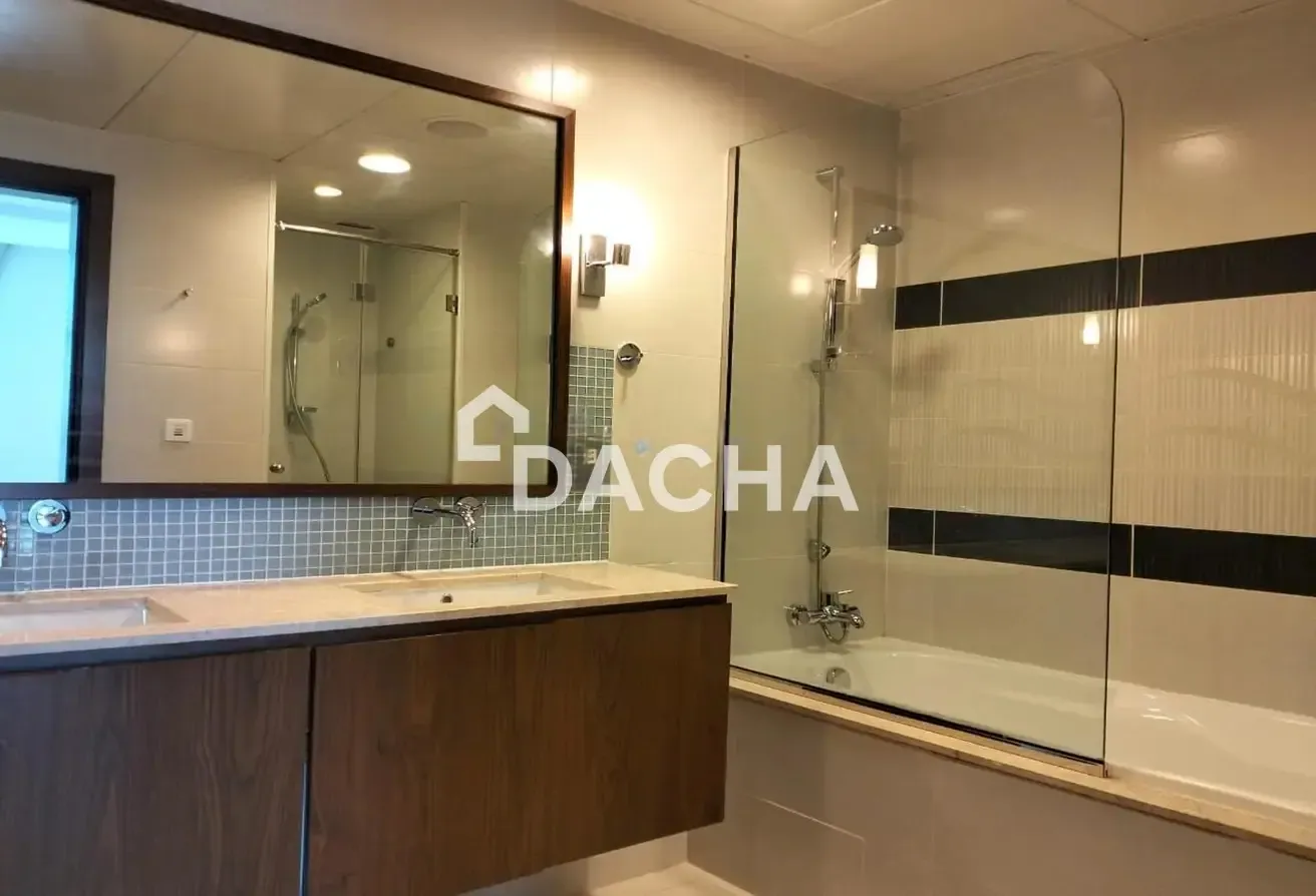 Sea Views | Unfurnished | Maids Room