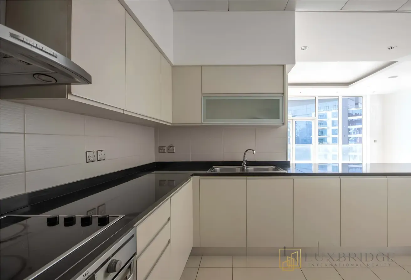 Unfurnished | Vacant | New Appliances