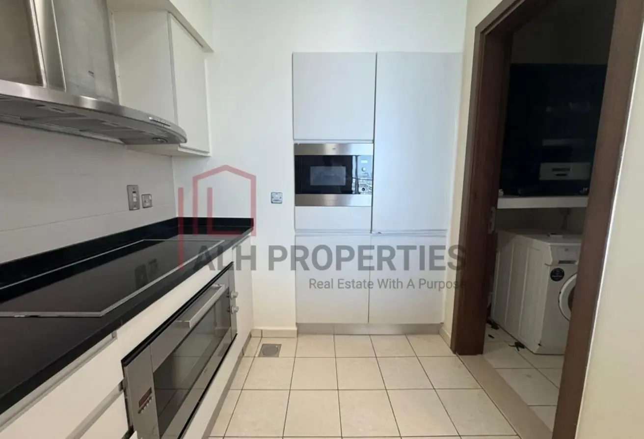 High Floor | Vacant | Dual Atlantis Views