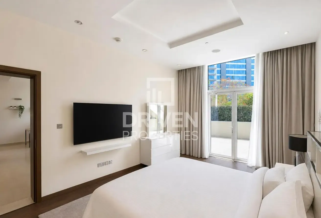 Large Terrace | Low Floor | Fully Furnished