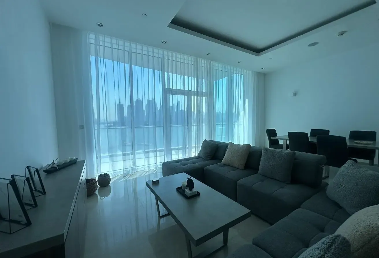 Stylishly Furnished 1 Br | Sea and Skyline view