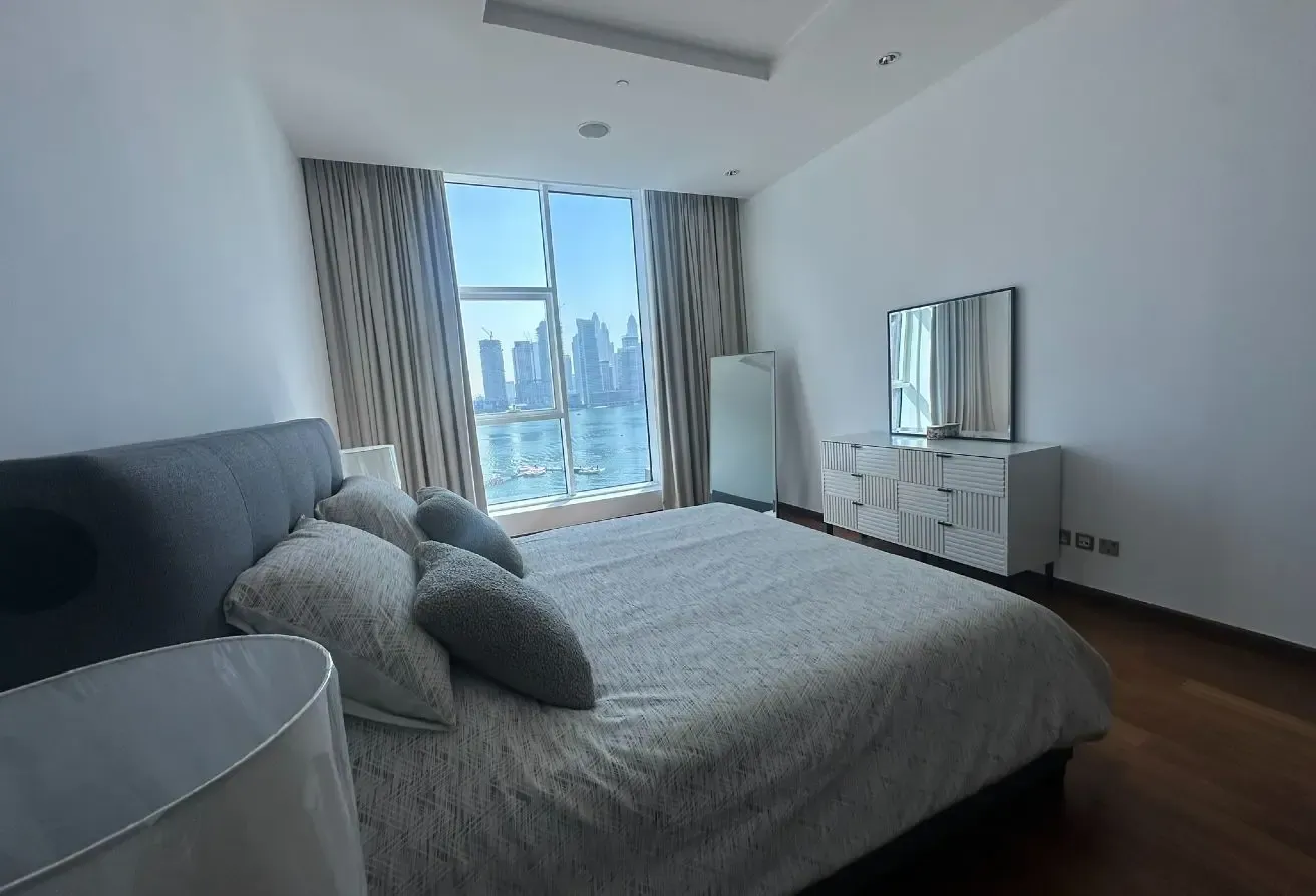 Stylishly Furnished 1 Br | Sea and Skyline view
