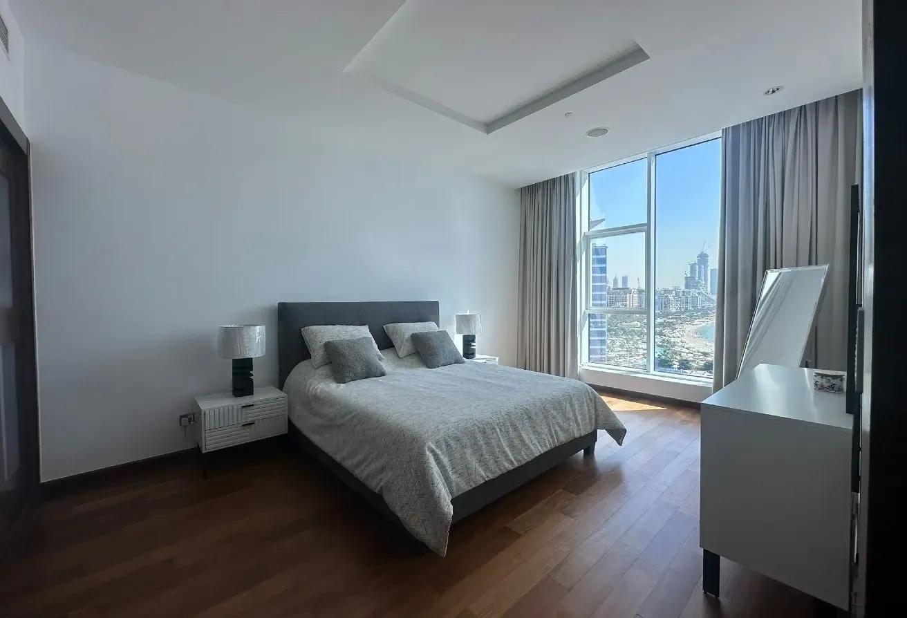 Stylishly Furnished 1 Br | Sea and Skyline view