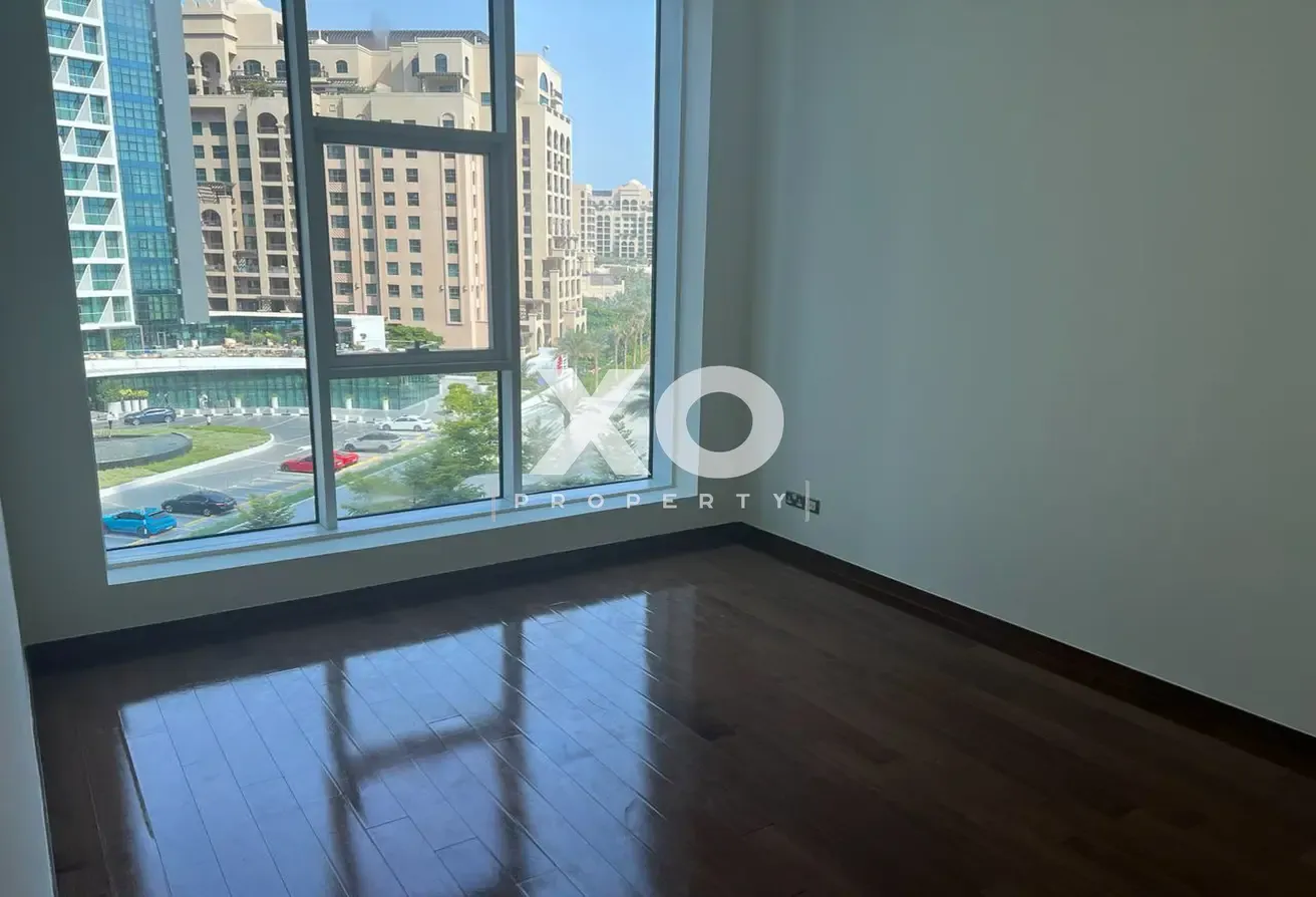 2 Bed + Study | Unfurnished | Vacant Now