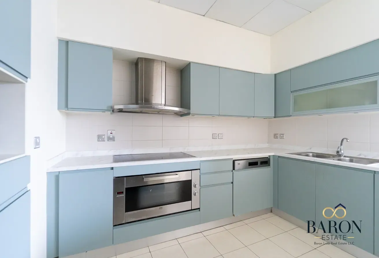 Vacant | Beach View | Fully Furnished