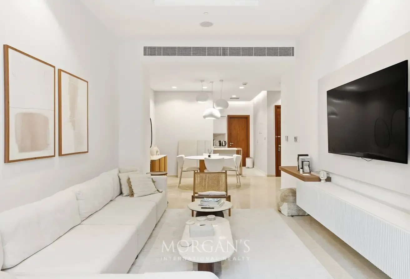 1BR Apartment | Spacious Layout | Sea View