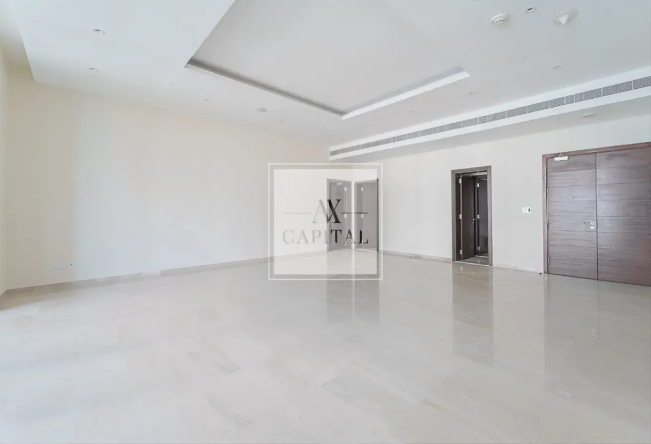 Spacious Layout | Vacant | Panoramic View
