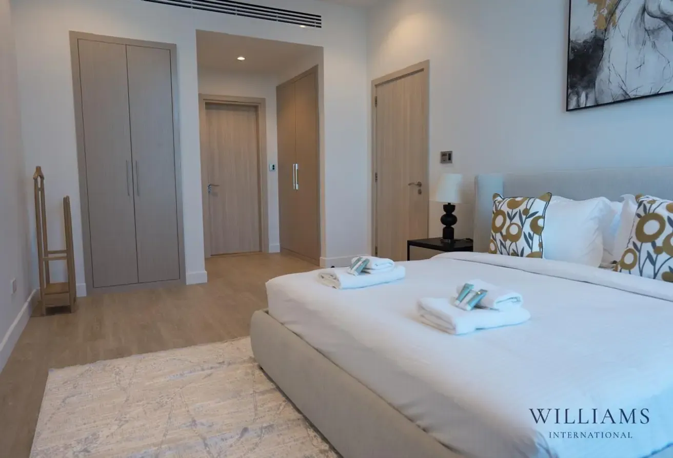 Available now | High floor | Fully furnished