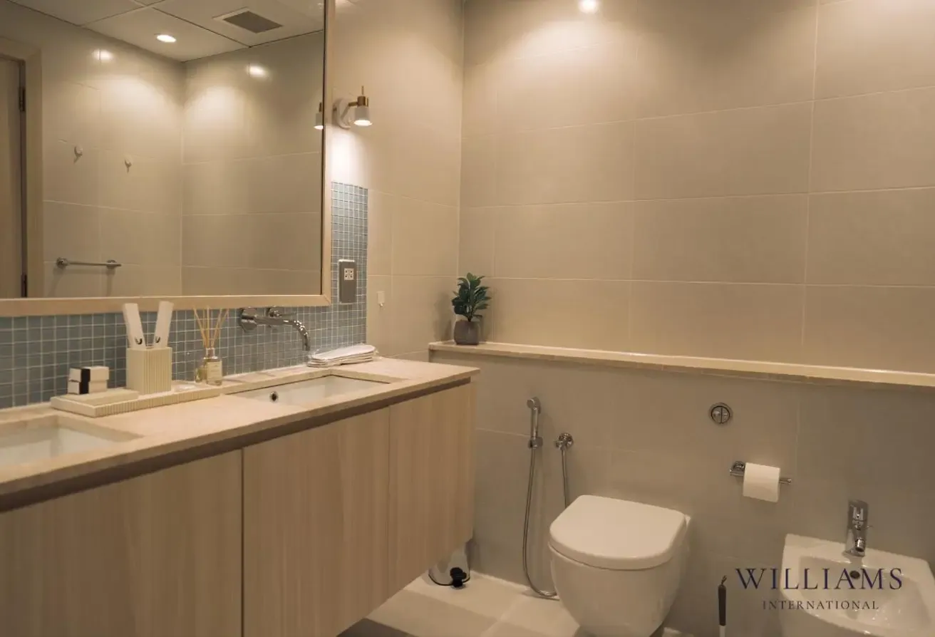 Available now | High floor | Fully furnished