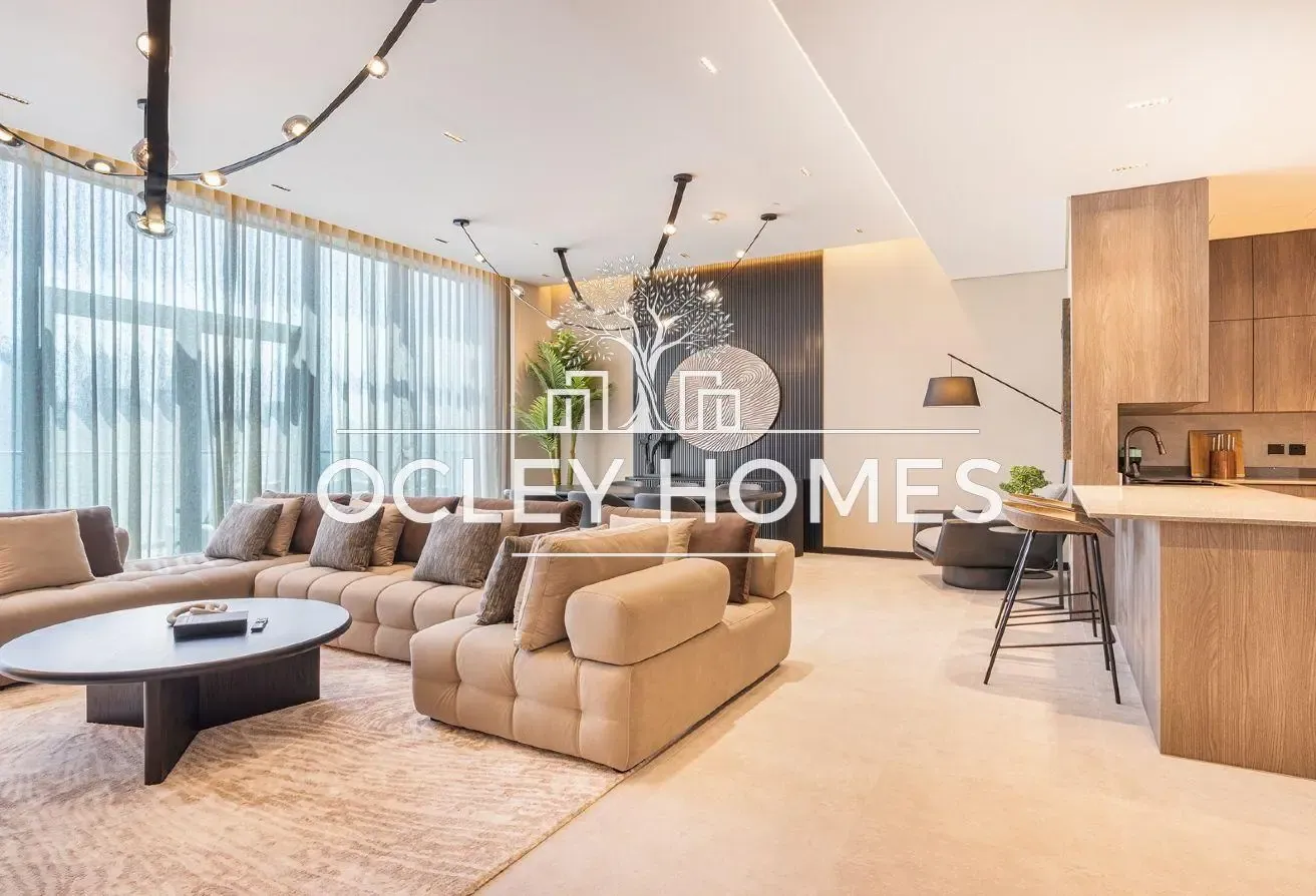 Luxury Unit | Private Beach | Monthly Stays