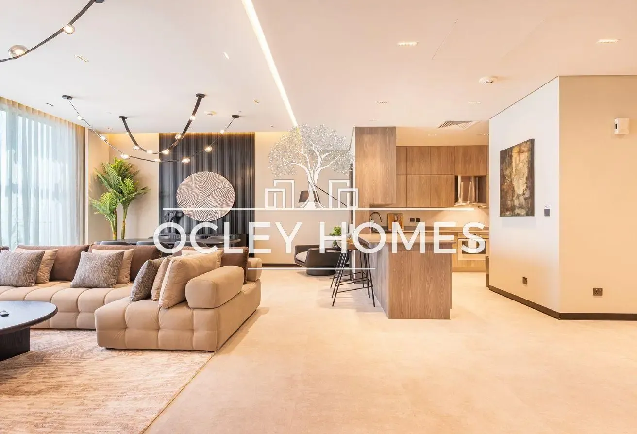 Luxury Unit | Private Beach | Monthly Stays