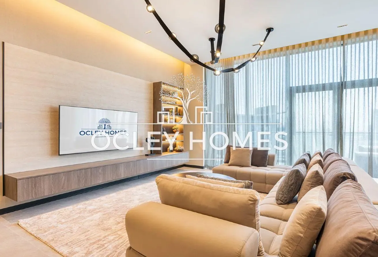 Luxury Unit | Private Beach | Monthly Stays