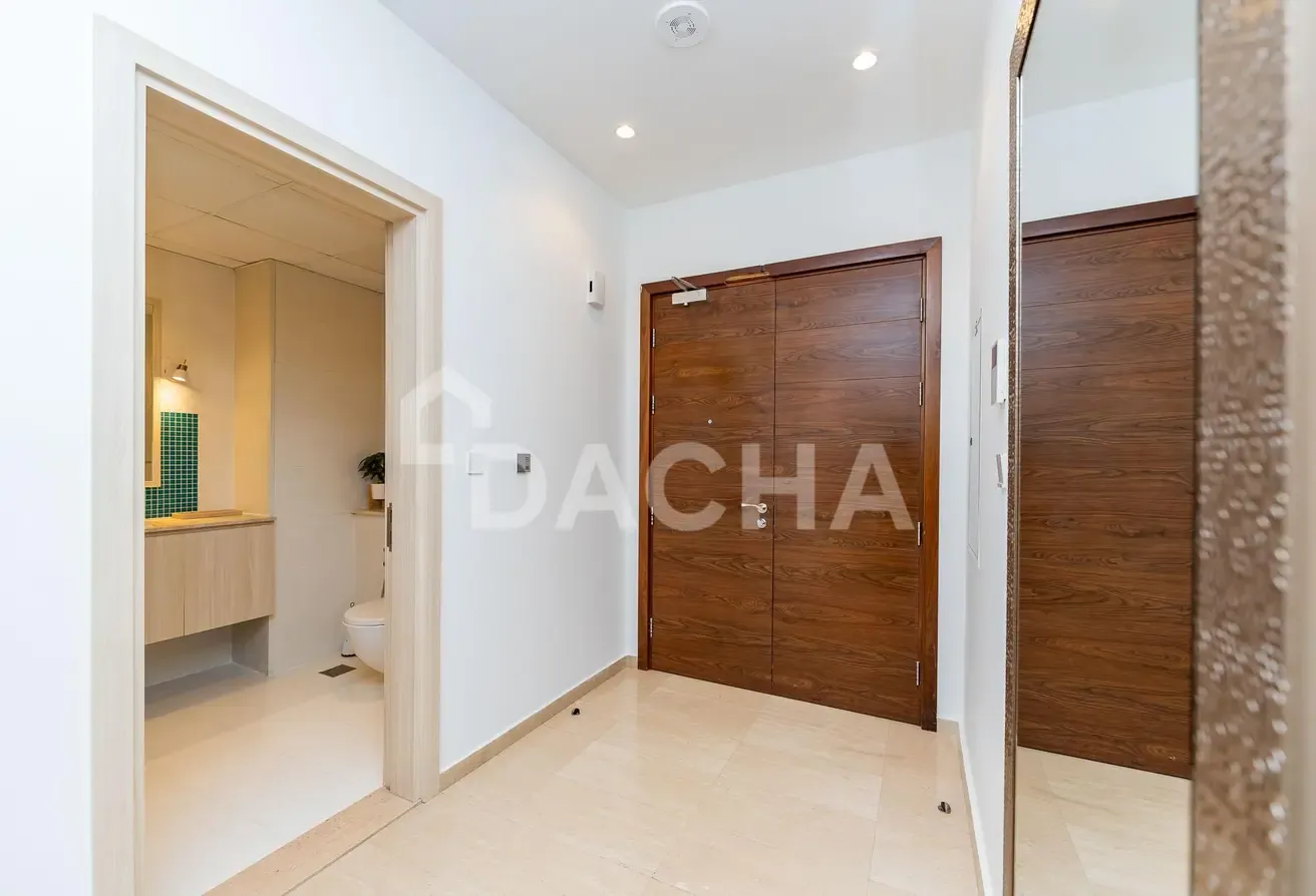 High Floor Unit | Vacant Now | Sea Views