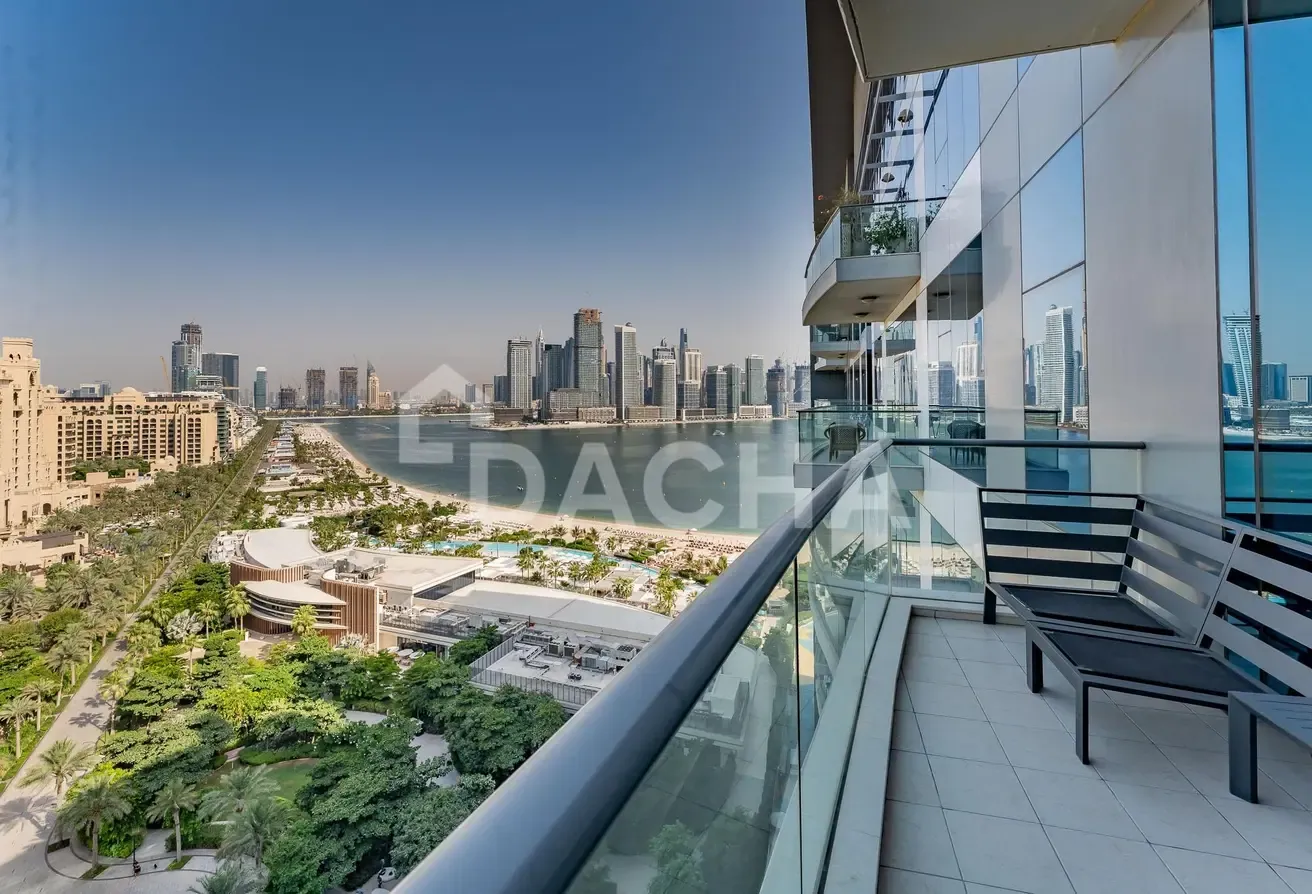 High Floor Unit | Vacant Now | Sea Views