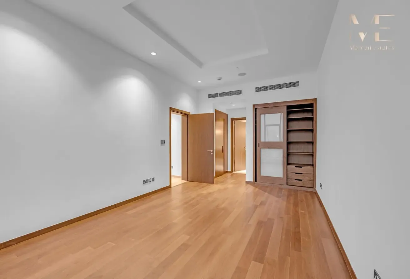 Atlantis View | Excellent Condition | 2BR + Study