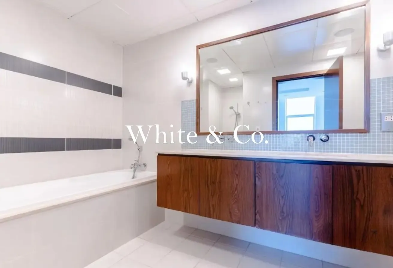 Unfurnished | Atlantis view | High Floor