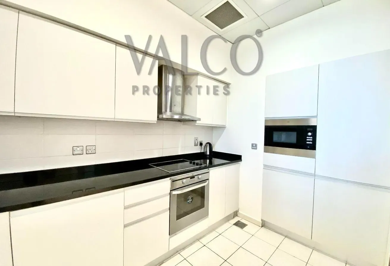Spacious 1 BR | Fully Furnished | Vacant