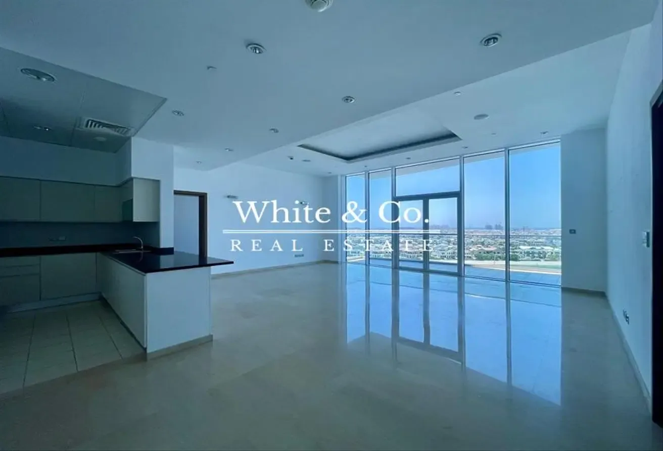 Unfurnished |Stunning Sea View |Spacious