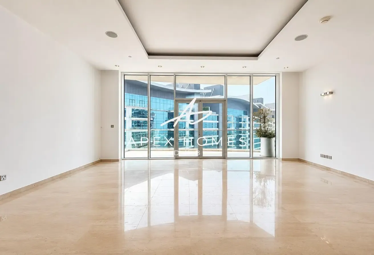 Top Floor | Vacant Ready | Full Sea View